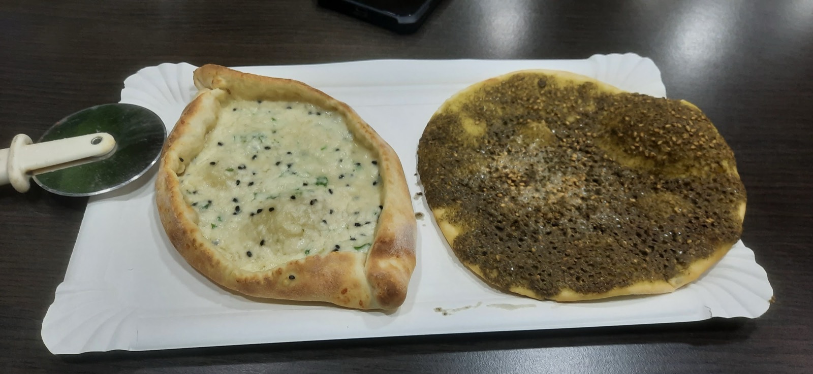 Fatayer Gedroogde Paprika met Zaa'tar